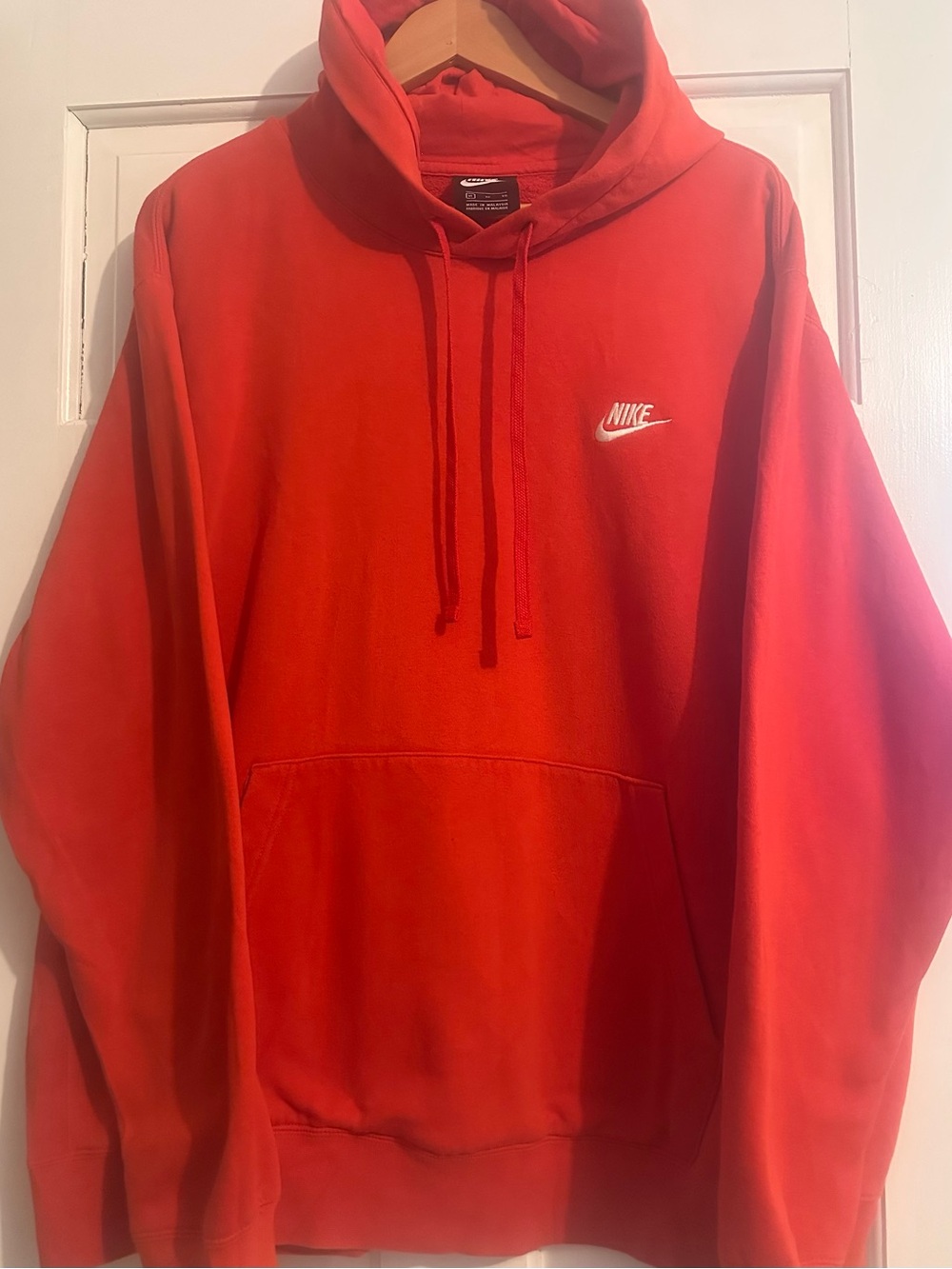 Nike Men's Extra Large Red Hooded Sweatshirt With White Swoosh